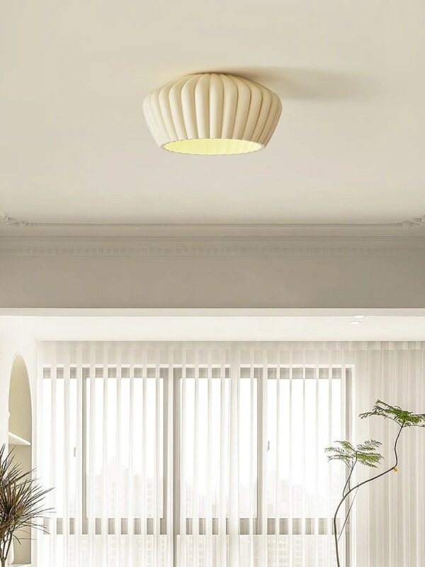 French Cream Wind Ceiling Lamp Balcony Cloakroom Porch LED Ceiling Light Simple Modern Bedroom Corridor Hanging Lighting Fixture