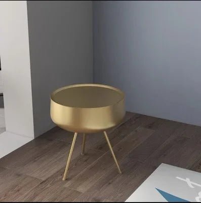 Iron Baking Paint Nightstand: Minimalist Metal Luxury Design Small Bedside Table Customizable Round Surface